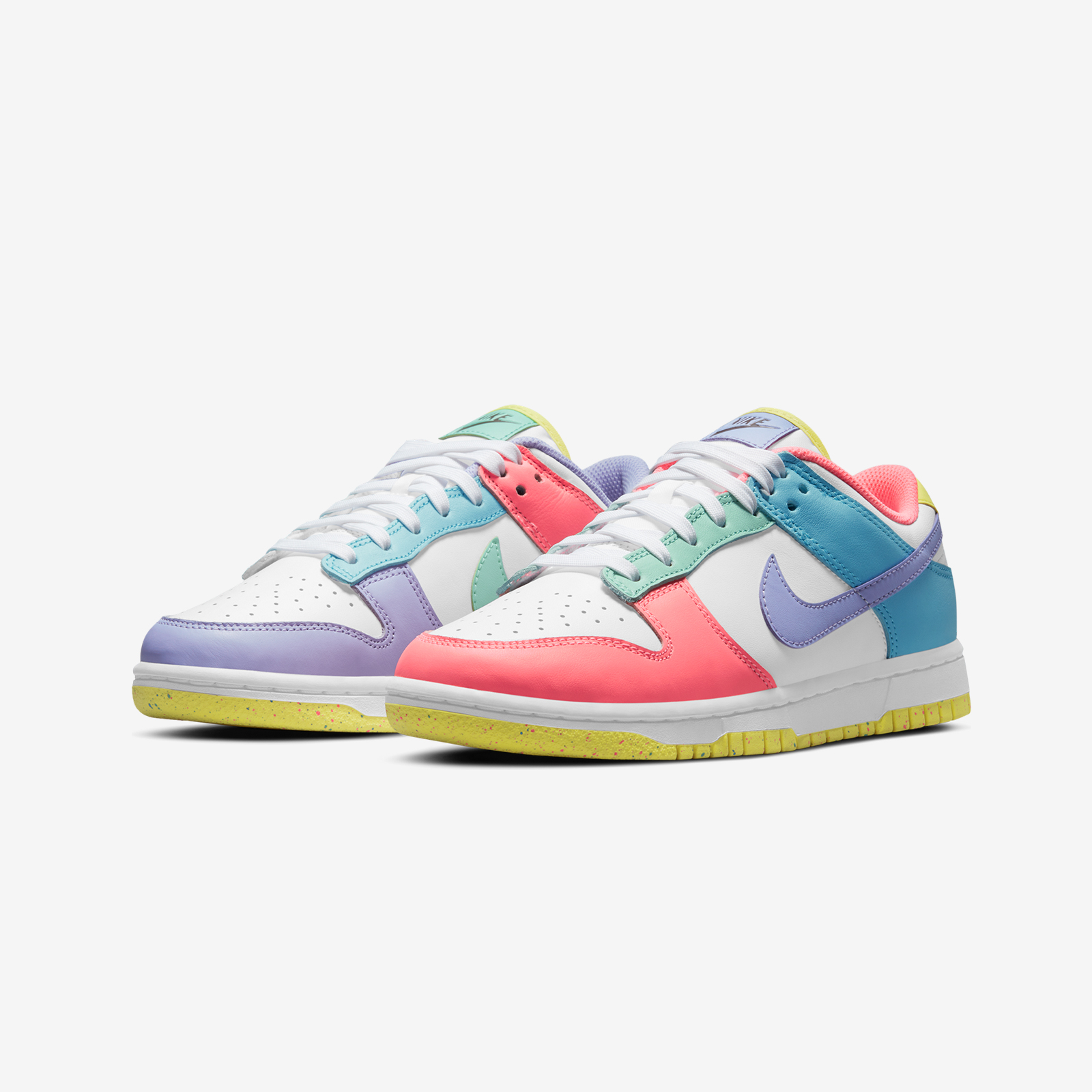 easter dunk low womens